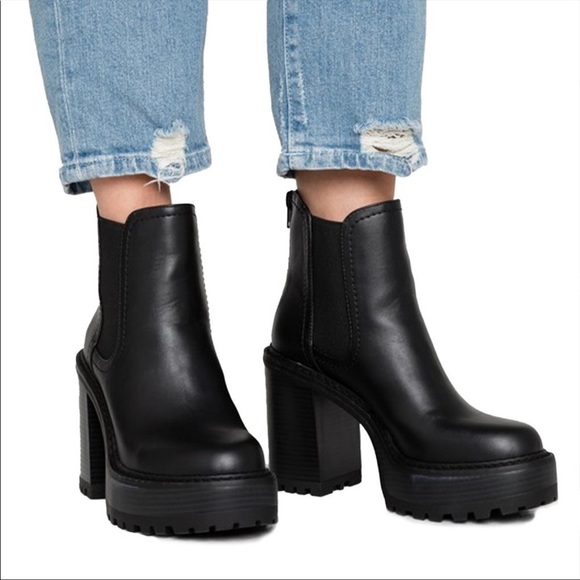 Steve Madden | Shoes | New Steve Madden Kamora Black Platform Lug Sole  Heeled Boots Size 75 | Poshmark
